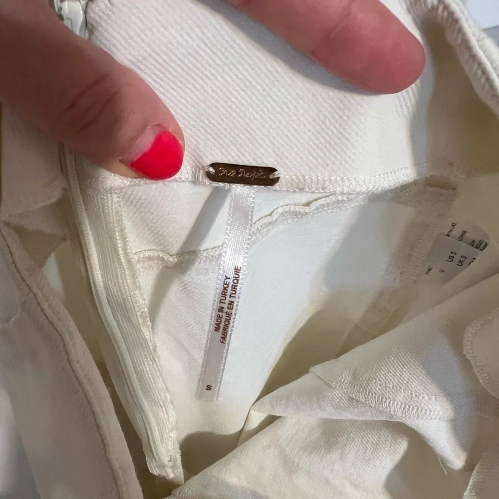 Free People Cream Flare Leg With Split Hem Pants Size Small Zip Back